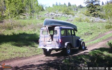 Jeep-willys-overland-4x4-wagon-1957-blue-15