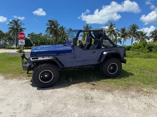 Jeep-wrangler-1987-blue-13