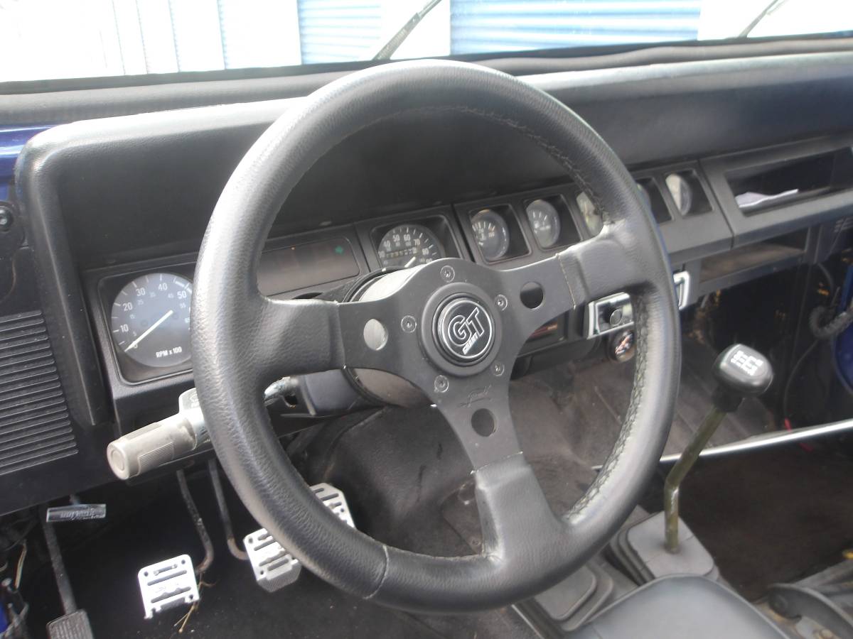 Jeep-wrangler-1987-blue-14