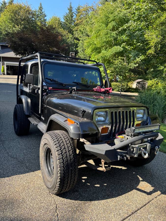 Jeep-wrangler-1988-black-2