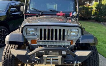 Jeep-wrangler-1988-black