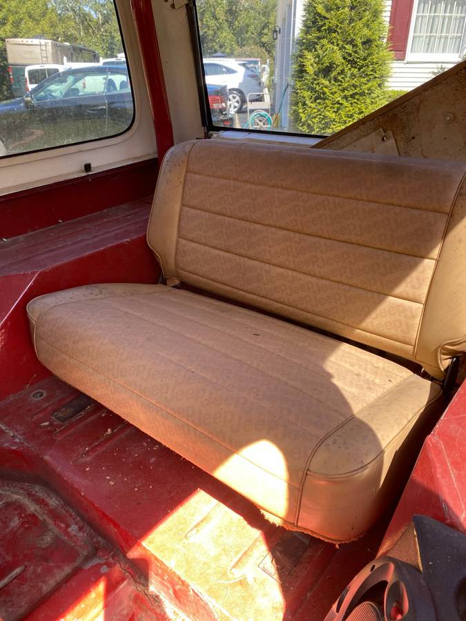 Jeep-wrangler-1988-red-8
