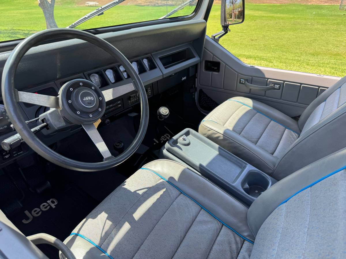Jeep-wrangler-1989-5