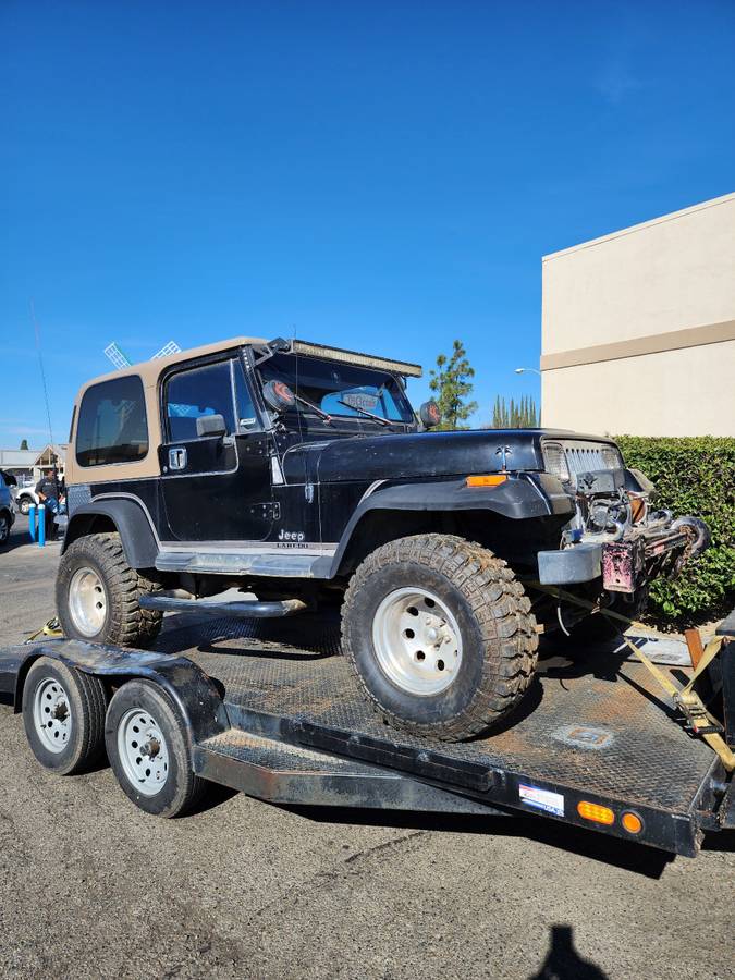 Jeep-wrangler-1989-black