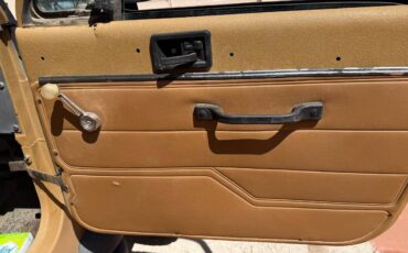Jeep-wrangler-1989-brown-12