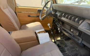 Jeep-wrangler-1989-brown-7