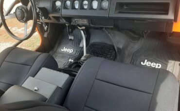 Jeep-wrangler-1989-orange-11