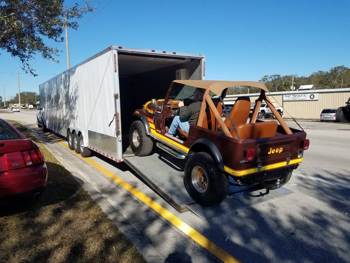 Jeep-wrangler-1989-orange-16