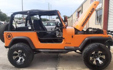Jeep-wrangler-1989-orange-19