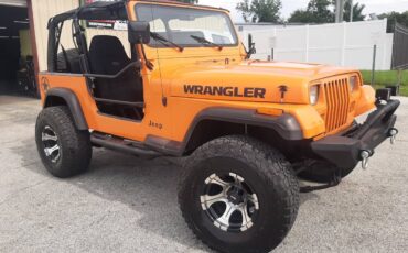Jeep-wrangler-1989-orange-2