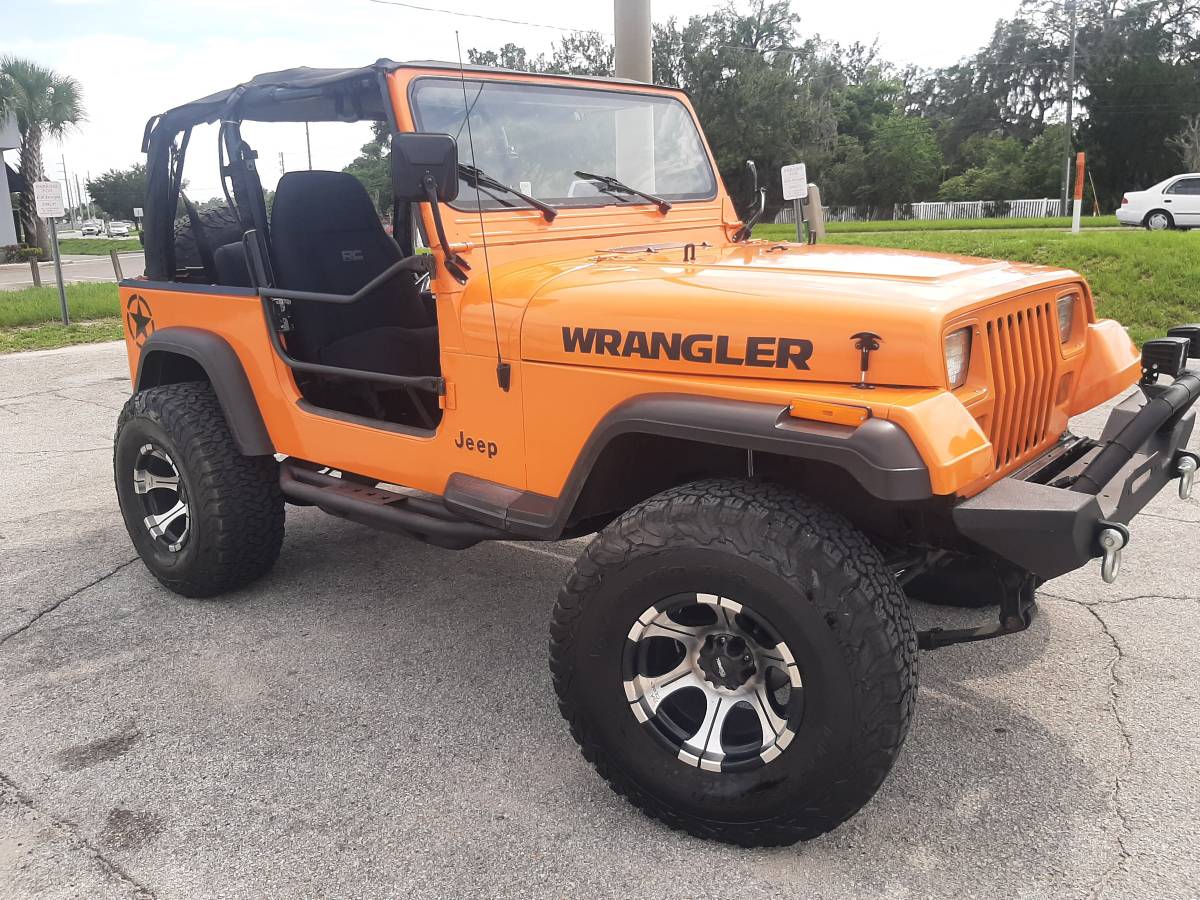 Jeep-wrangler-1989-orange-23