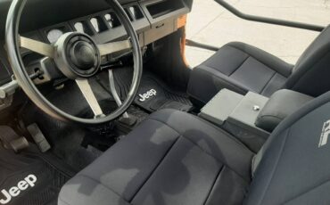 Jeep-wrangler-1989-orange-3