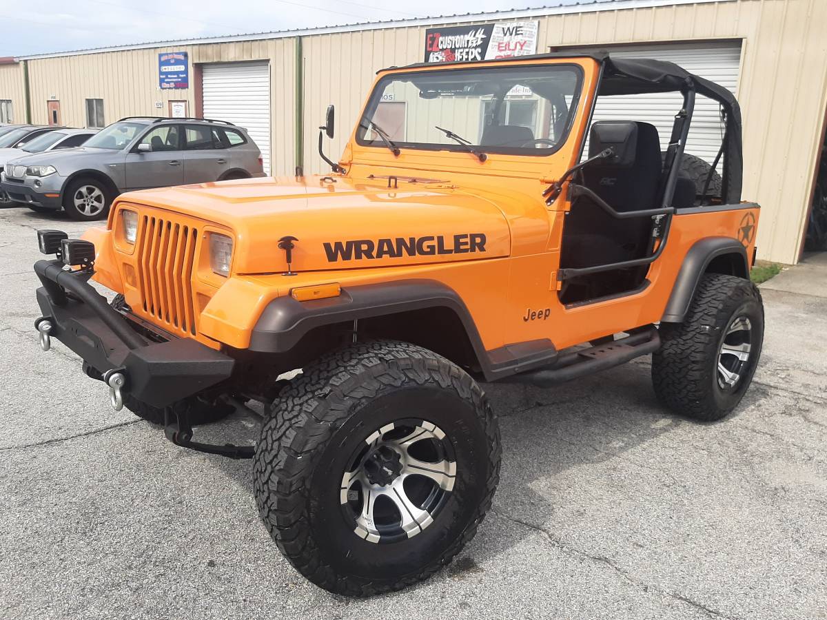 Jeep-wrangler-1989-orange