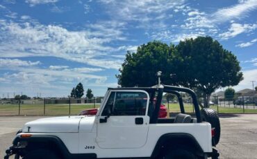 Jeep-wrangler-1989-white-1