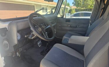 Jeep-wrangler-1989-white-6