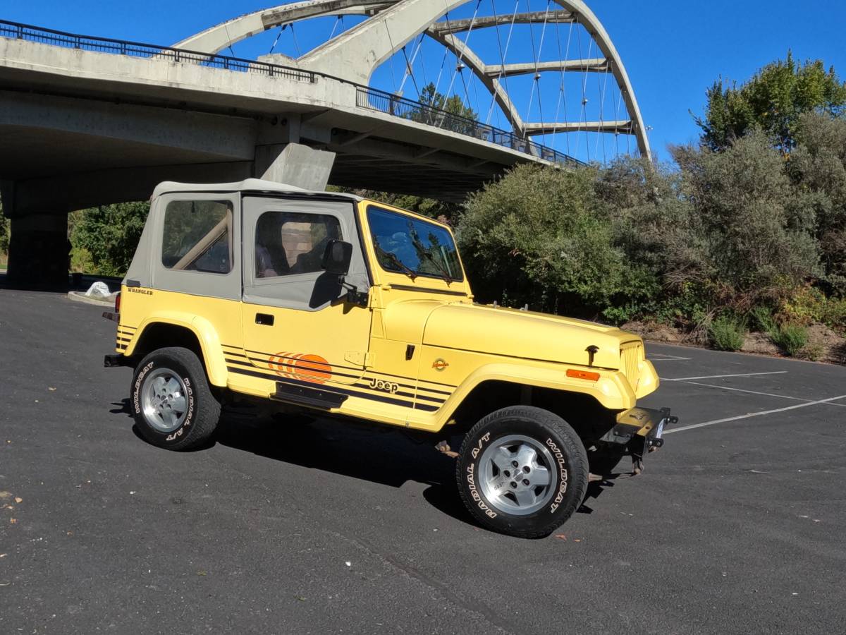 Jeep-wrangler-1989-white-7