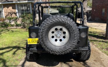 Jeep-wrangler-1990-black-2
