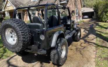 Jeep-wrangler-1990-black-3