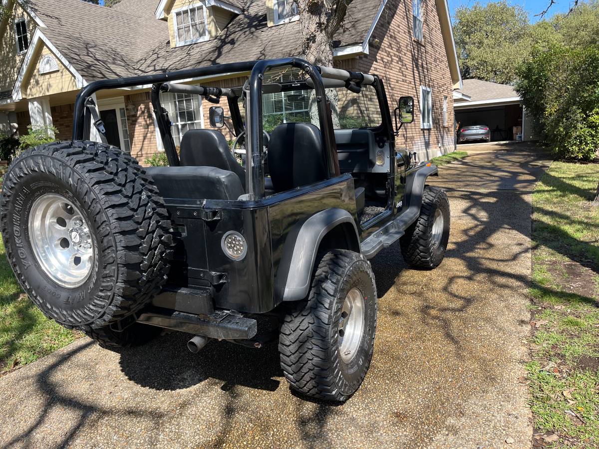 Jeep-wrangler-1990-black-3
