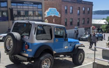 Jeep-wrangler-1990-blue