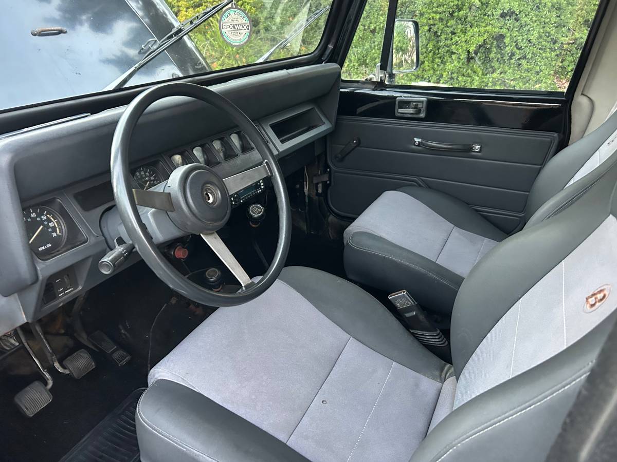 Jeep-wrangler-1991-black-7
