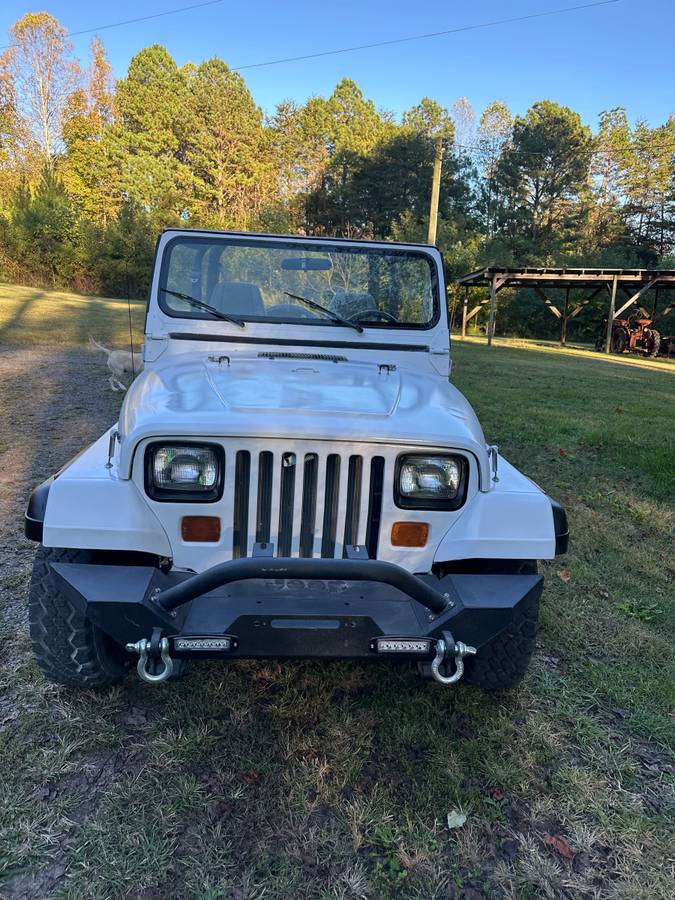 Jeep-wrangler-1992-white-1