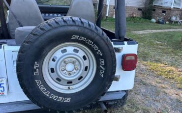 Jeep-wrangler-1992-white-12