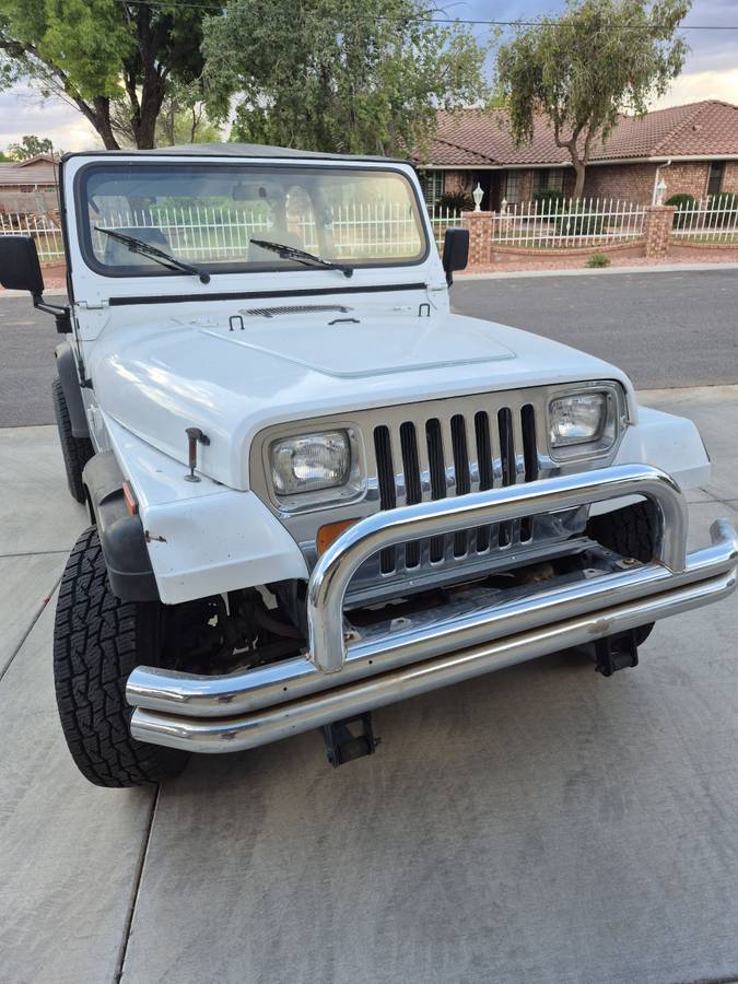 Jeep-wrangler-1993-white-1