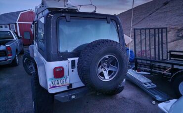 Jeep-wrangler-1993-white-1
