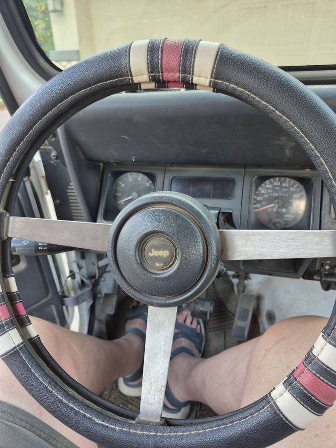 Jeep-wrangler-1993-white-15