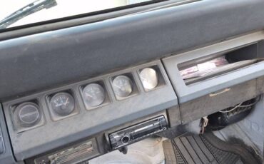 Jeep-wrangler-1993-white-16