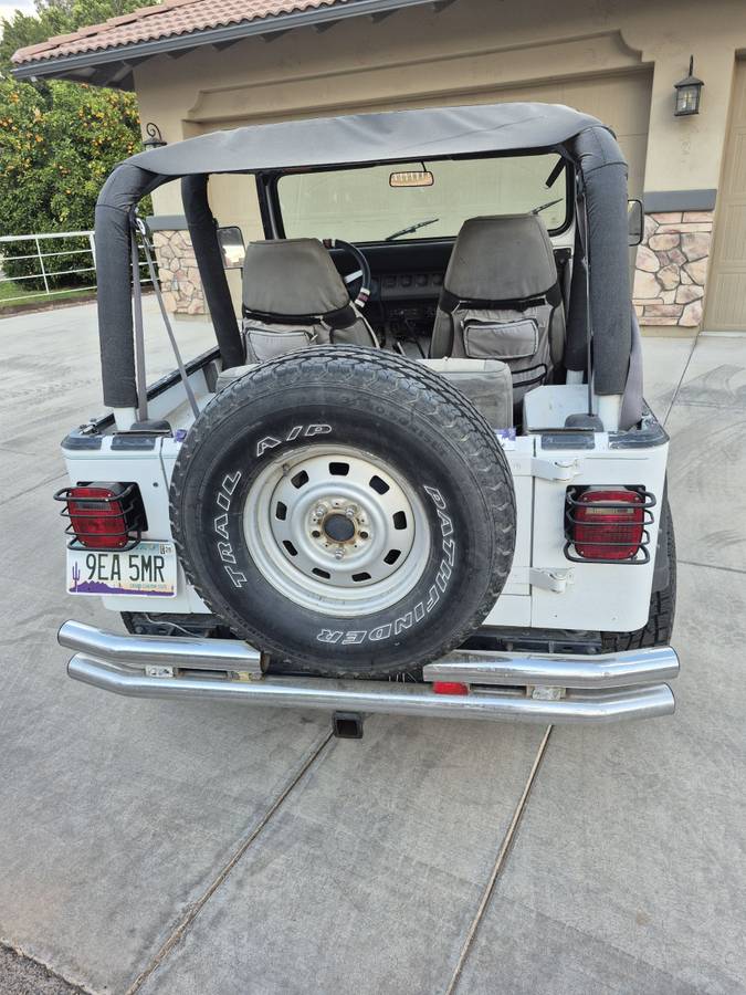 Jeep-wrangler-1993-white-4