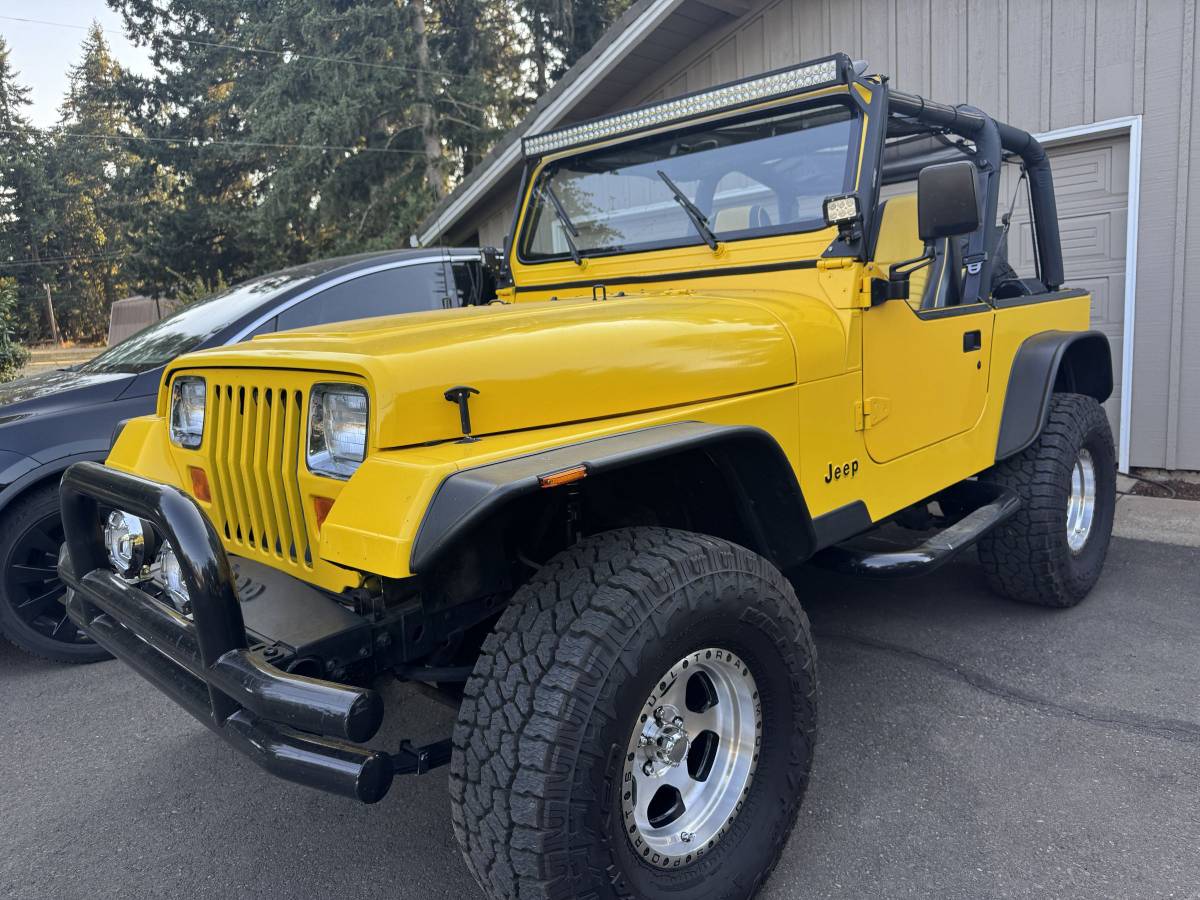 Jeep-wrangler-1993-yellow