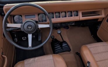 Jeep-wrangler-1994-black-12