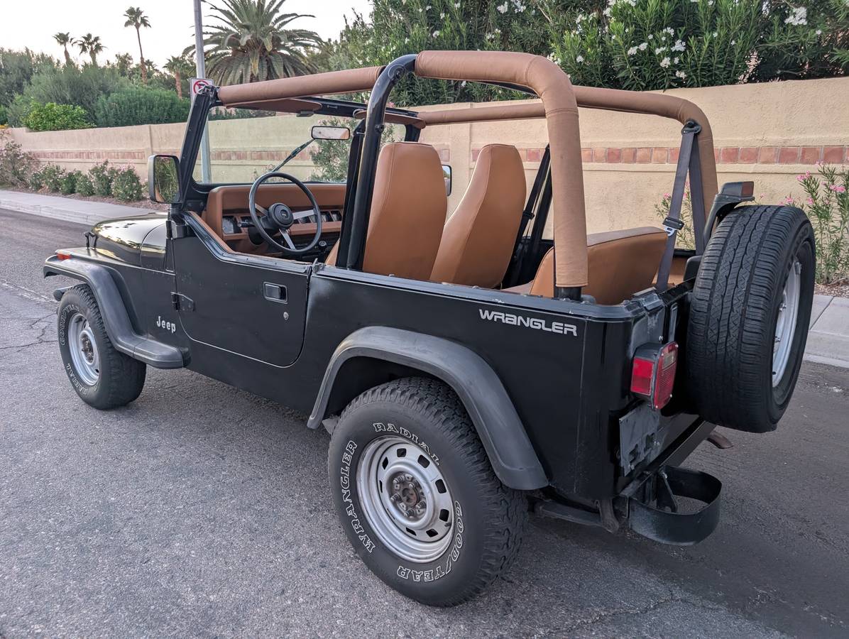 Jeep-wrangler-1994-black-7