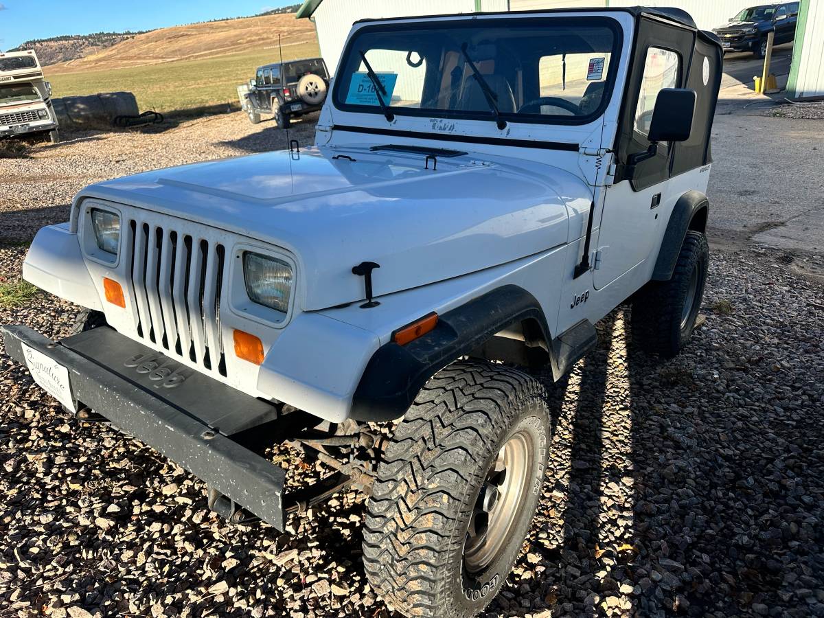 Jeep-wrangler-1994-white-4