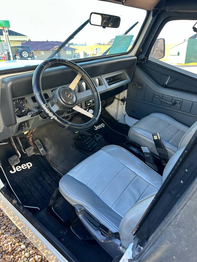 Jeep-wrangler-1994-white-7