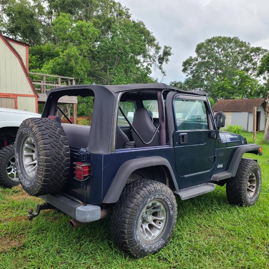 Jeep-wrangler-1996-blue-3