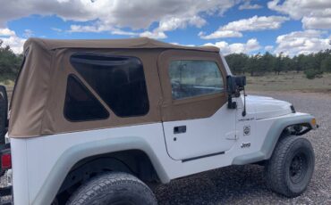 Jeep-wrangler-2000-white-1