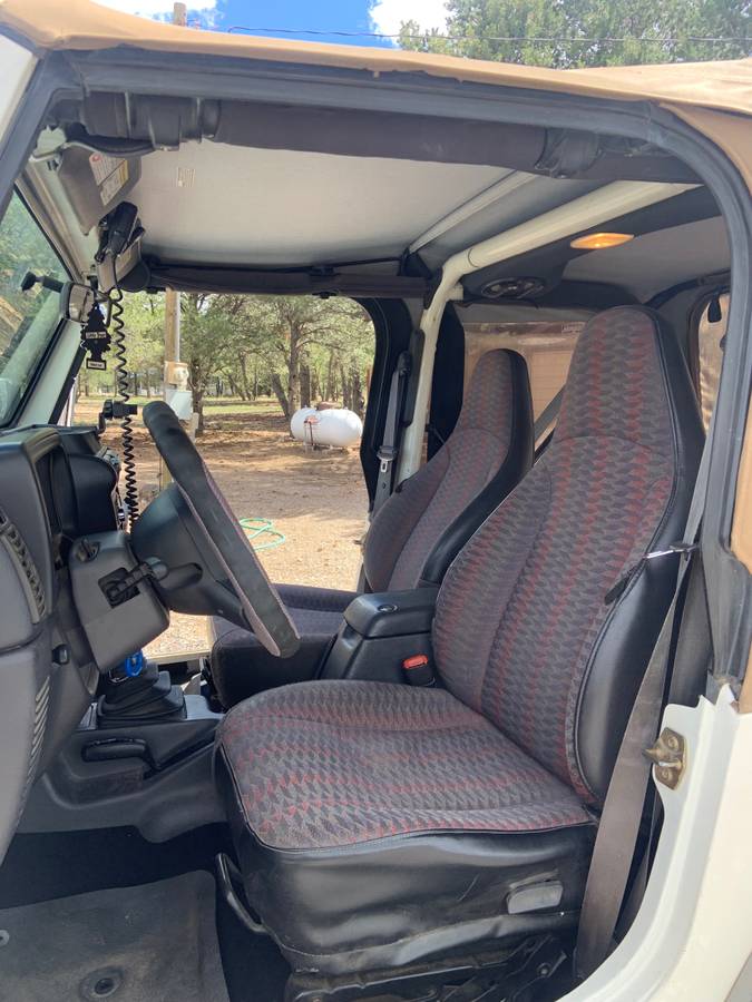 Jeep-wrangler-2000-white-8