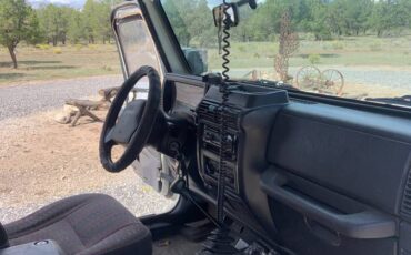 Jeep-wrangler-2000-white-9