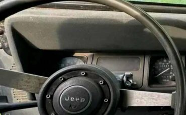 Jeep-wrangler-diesel-1990-7