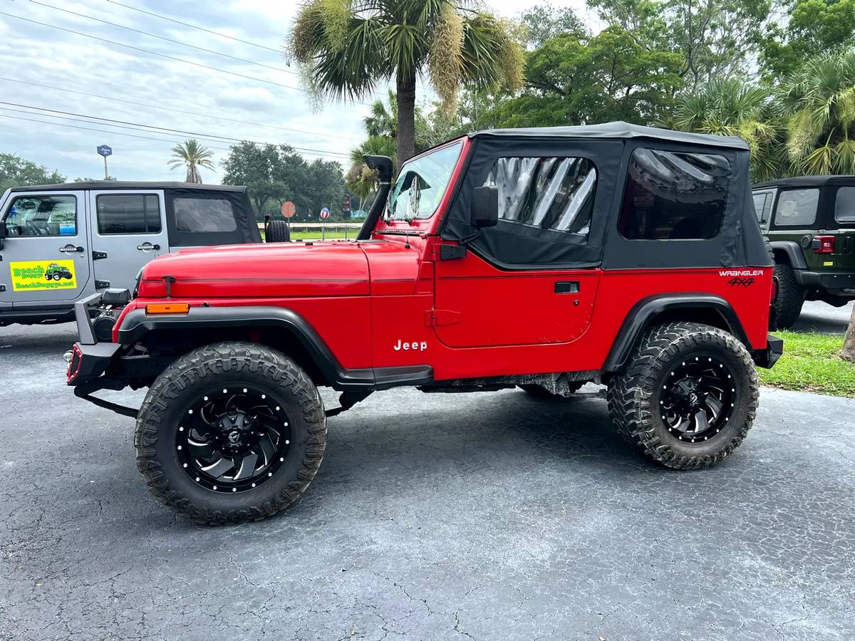 Jeep-wrangler-s-1995-red-7