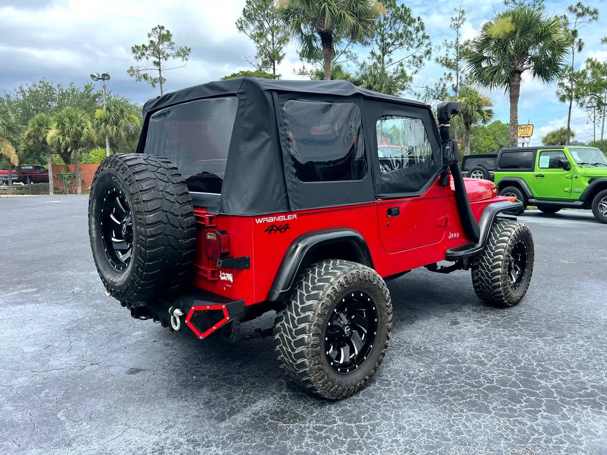Jeep-wrangler-s-1995-red-7
