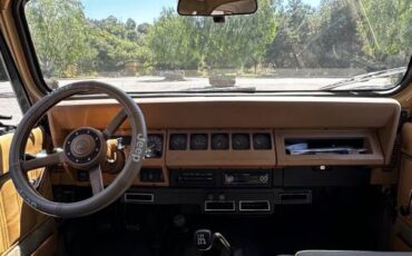 Jeep-wrangler-sahara-toad-1988-12