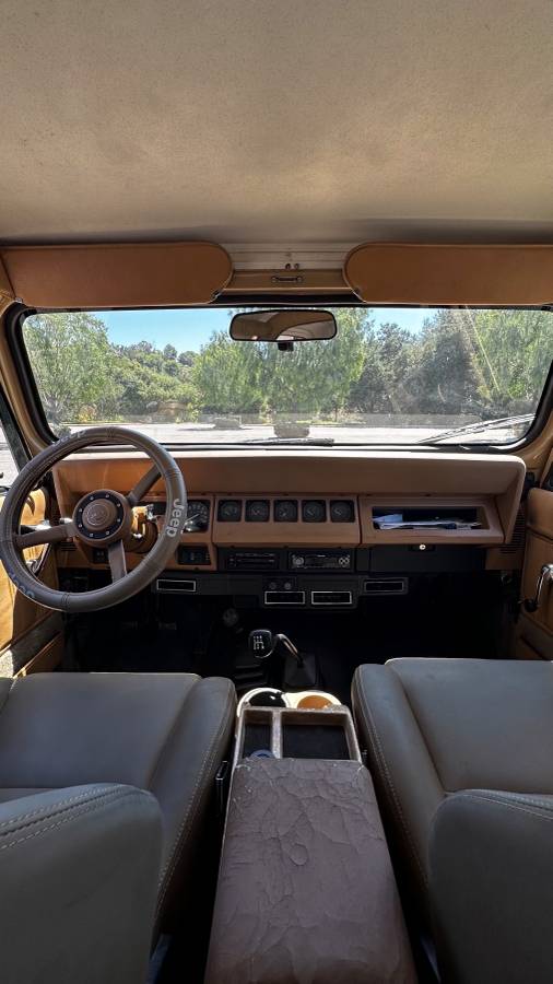Jeep-wrangler-sahara-toad-1988-13