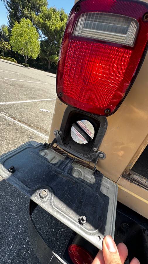Jeep-wrangler-sahara-toad-1988-14