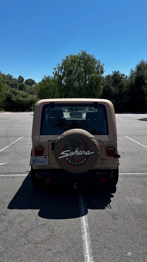 Jeep-wrangler-sahara-toad-1988-6