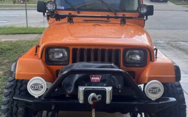 Jeep-wrangler-sport-1987-orange