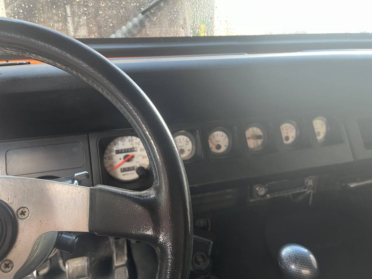 Jeep-wrangler-sport-1987-orange-4